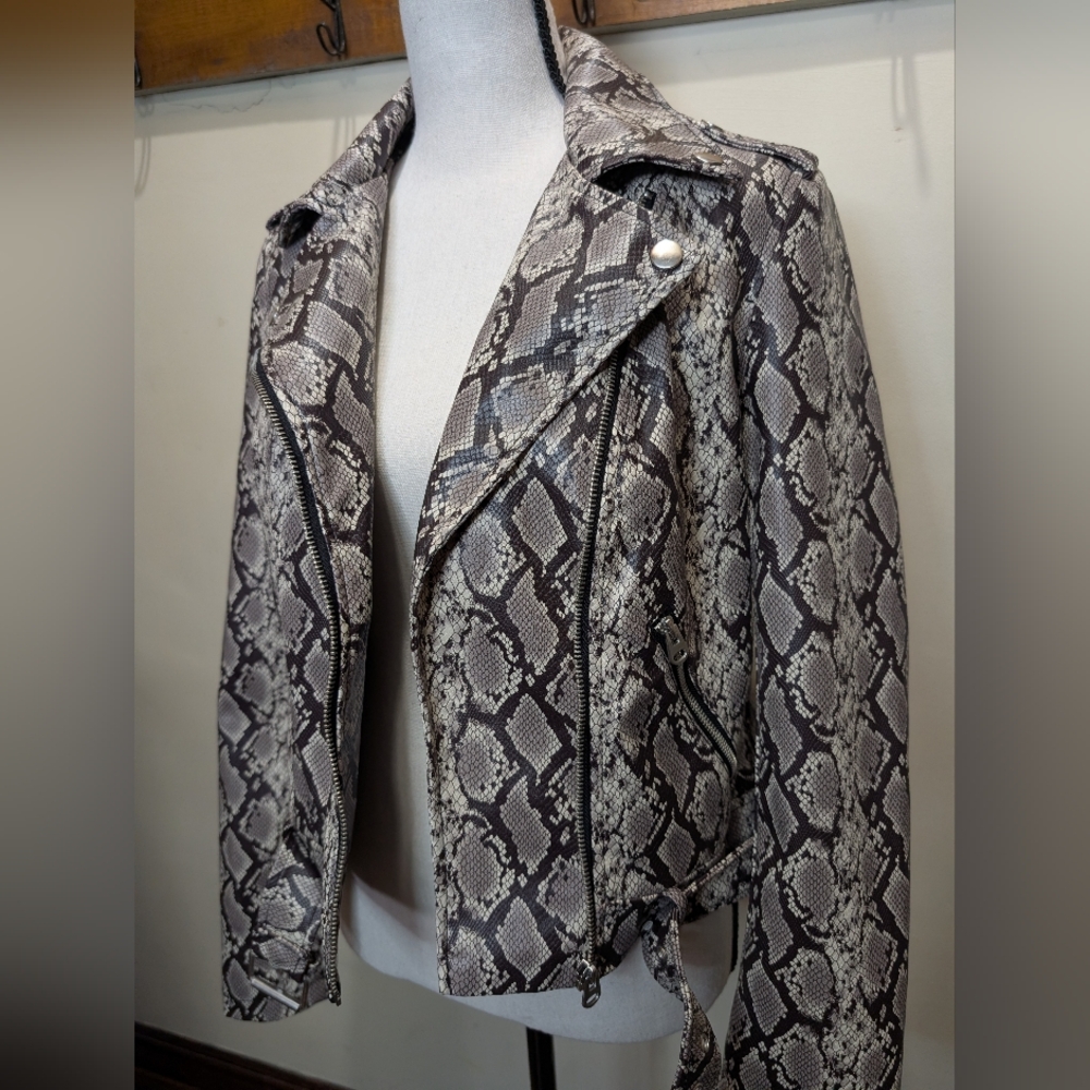 Coffee Shop Faux Leather Zippered Moto Jacket Python - Picture 2 of 16